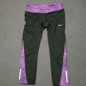 Nike dri fit workout capris